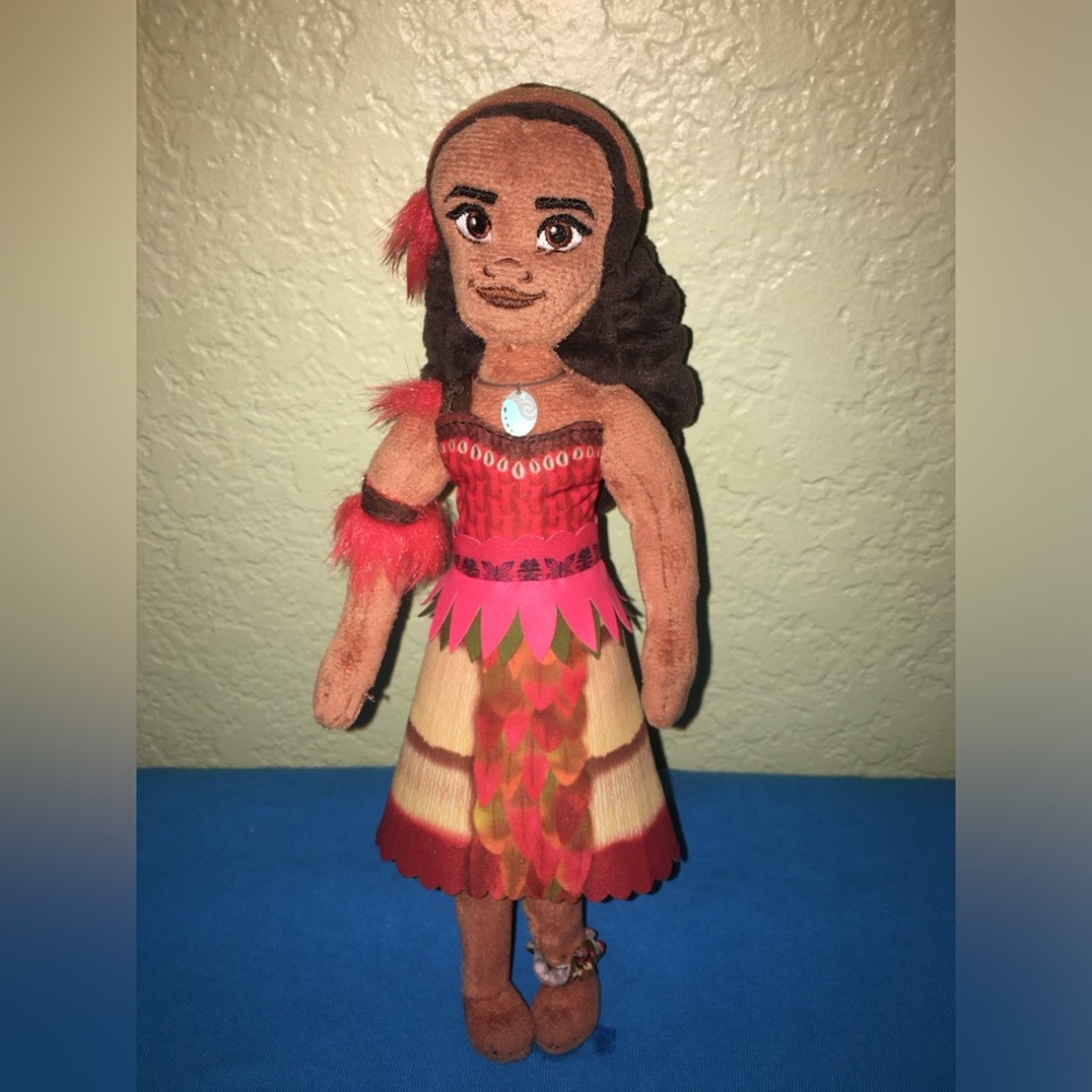 Disney Moana Plush Doll 9in